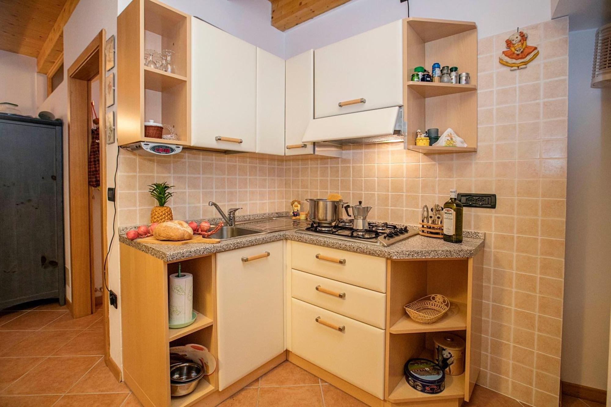 Appartamento Centro Storico Riva - Happy Rentals Экстерьер фото